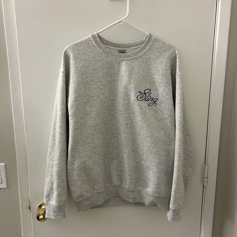Clairo Sling crewneck